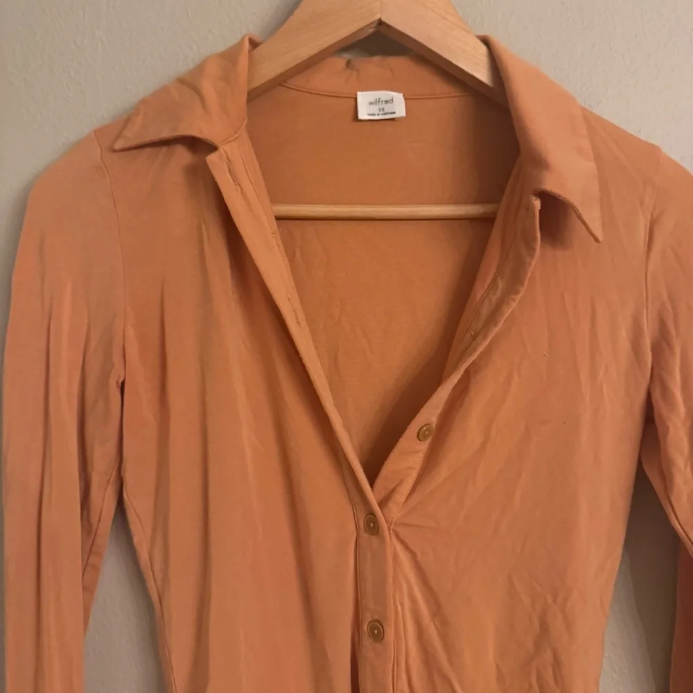 WILFRED Button Down Pose‎ Blouse - Picture 4 of 8